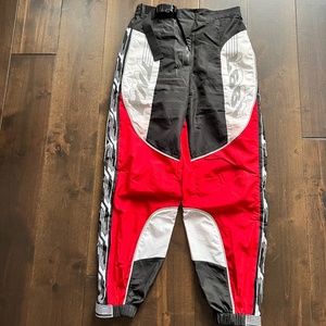 Aritzia TNA sweatpant